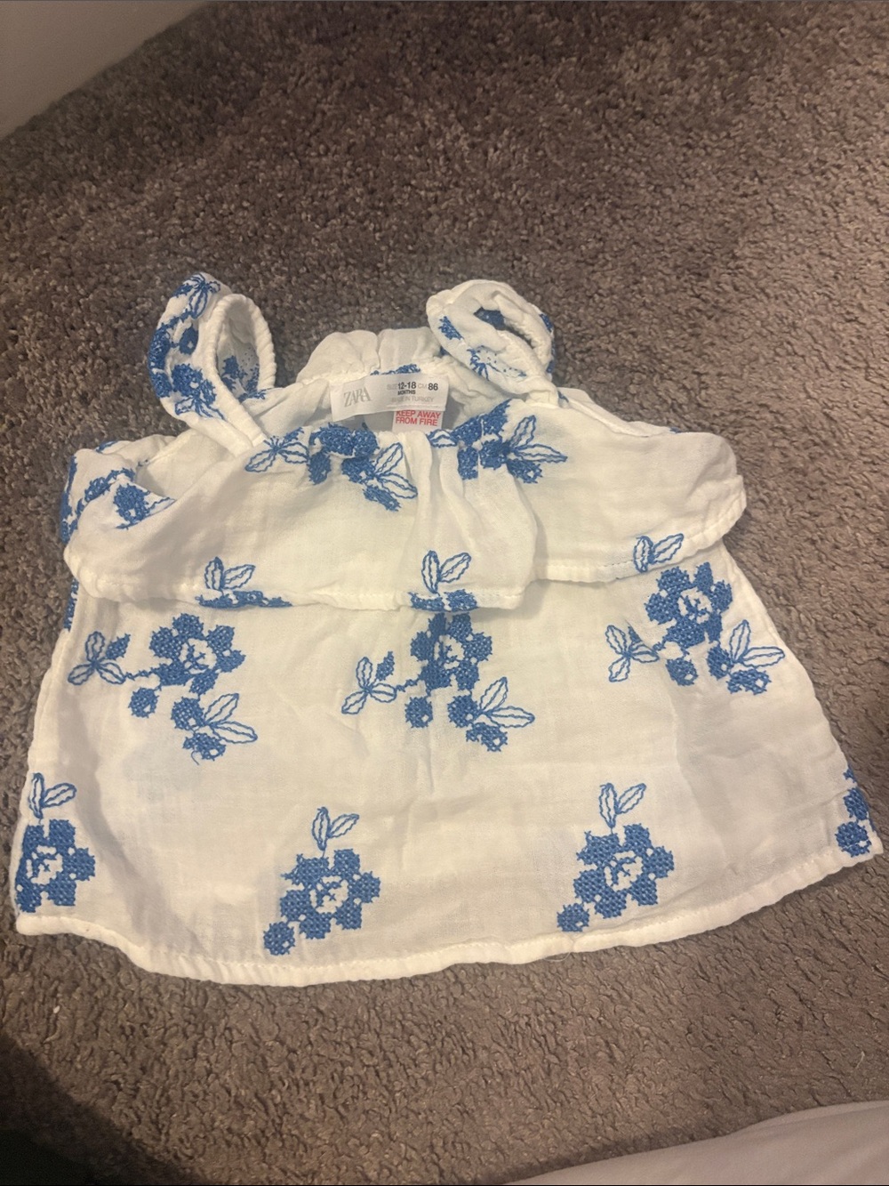 Zara White Sleeveless Top with Blue Floral Embroidery